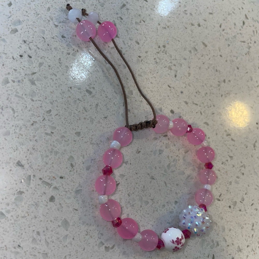 Pink adjustable bracelet - Picture 3 of 3